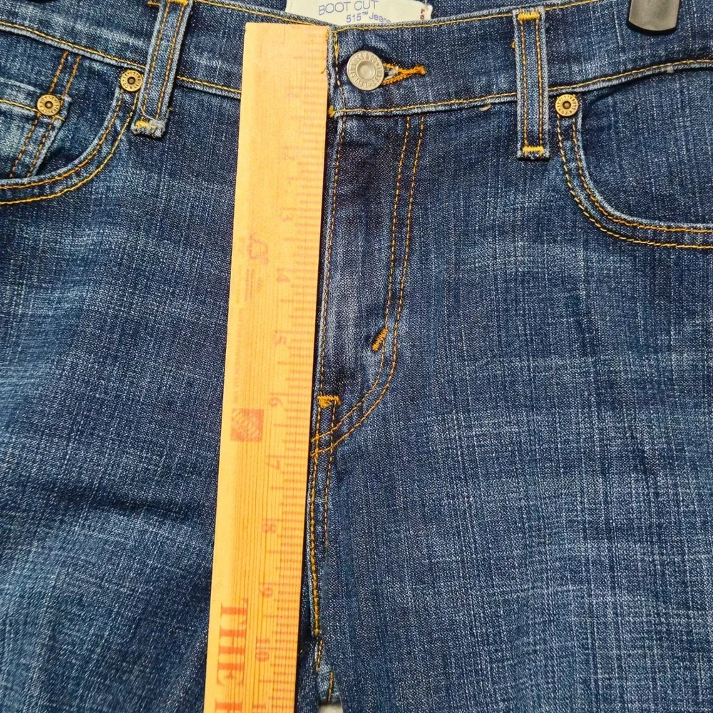Levis levis 515